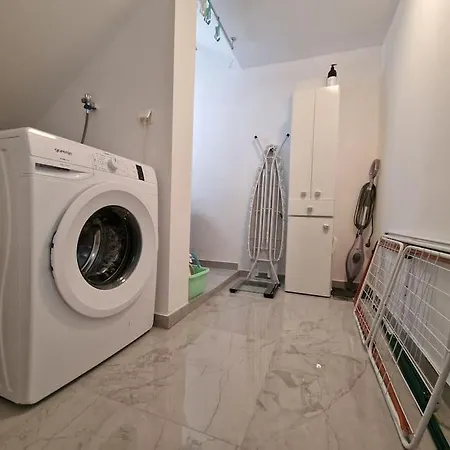 Stress Free Garden House بيت للعطل