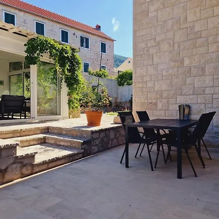 Stress Free Garden House