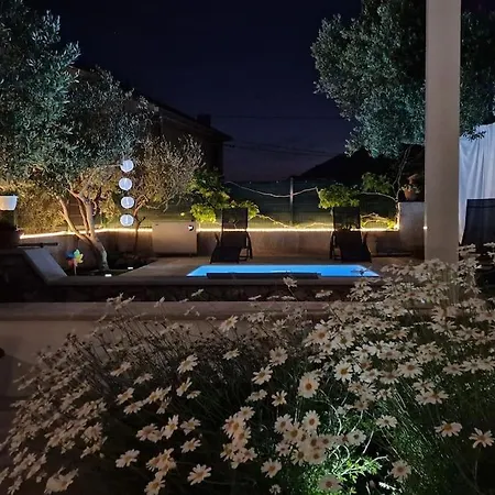 Casa de Férias Stress Free Garden House Bol